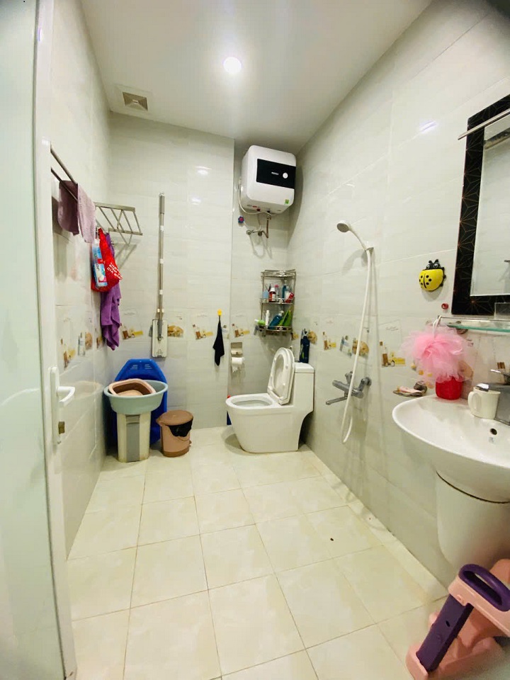 BÁN NHÀ VỊ TRÍ ĐẸP – NGÕ Ô TÔ TRÁNH – QUÁN NAM, KÊNH DƯƠNG, LÊ CHÂN, HẢI PHÒNG